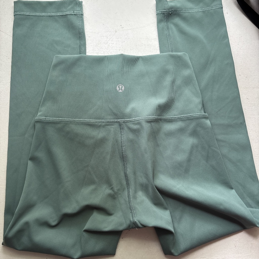 seafoam green lululemon leggings